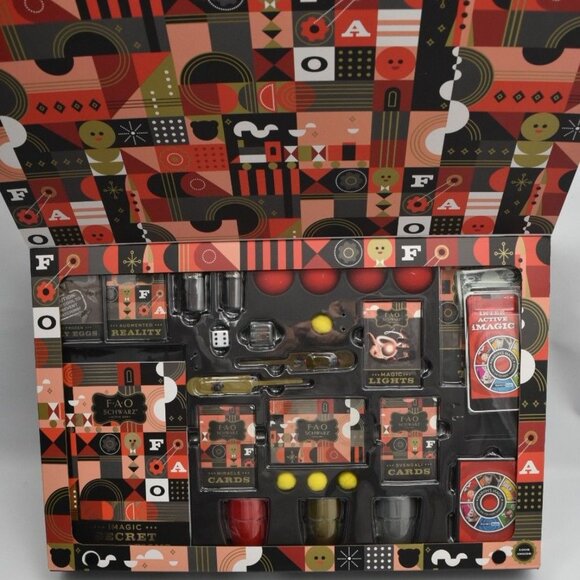 FAO Schwarz Interactive Illusions Magic Deluxe Set New - Picture 3 of 3